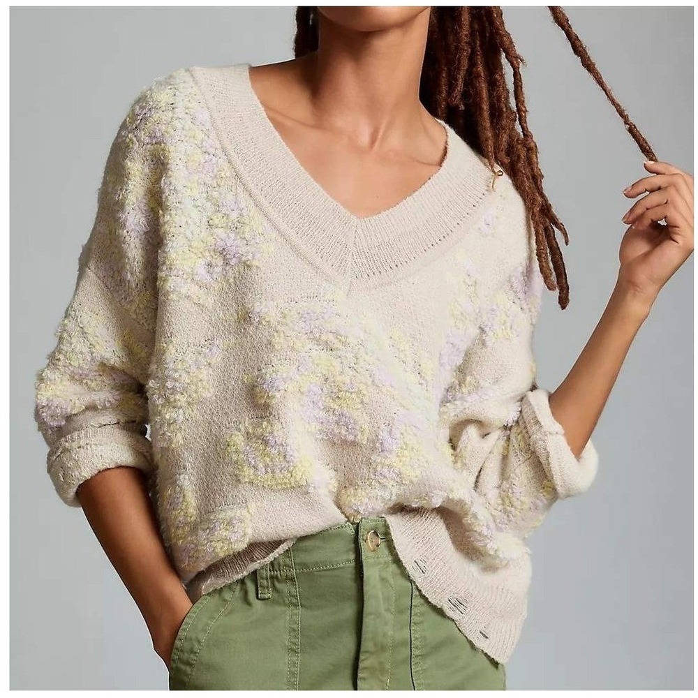 By Anthropologie Textured V-Neck Sweater Small Beige Floral Knit Distressed Boho
